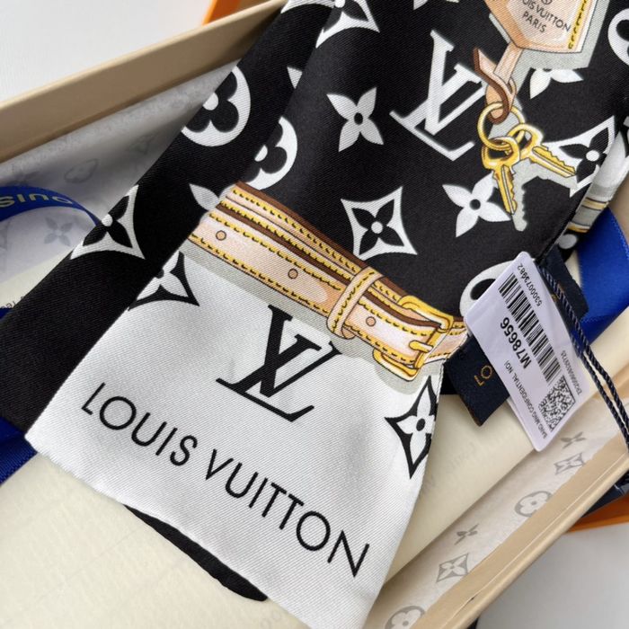 Louis Vuitton Scarf LVS00007